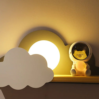 Cute Pet Astronaut LED Lamp